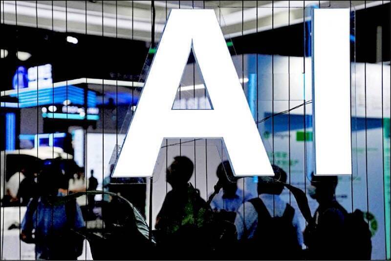 美媒指出,AI認證是新學位,對企業雇主更有價值。(資料照)