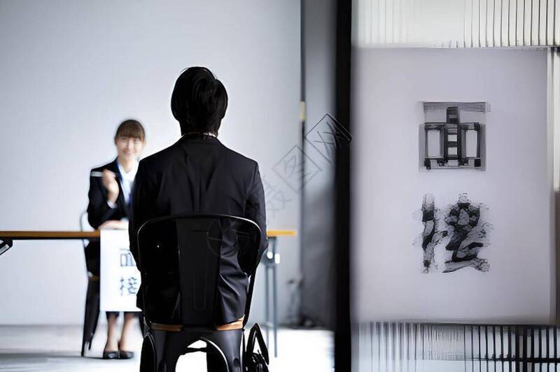 學歷和終身收入並不一定相關。日媒指出,第一次就業選擇會對一個人未來的職業和財務狀況產生重大影響。(擷