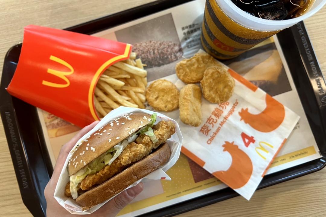 麥當勞10月23日起推出多種限時優惠,從早餐到晚餐,四大經典人氣餐點最低62折起。(圖/品牌提供)
